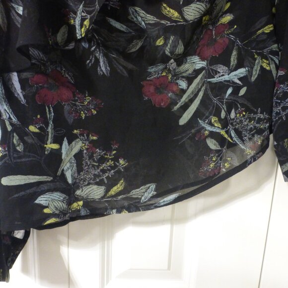 GUESS black floral print semi-sheer chiffon partial cold shoulder top - Picture 3 of 11